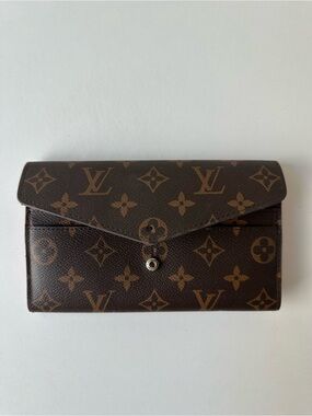 Louis Vuitton Sarah Envelope Wallet - Brown and Red